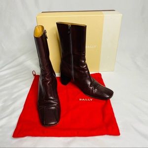 Bally Cambay Calf Leather Boot Size 7.5M Aubergine
